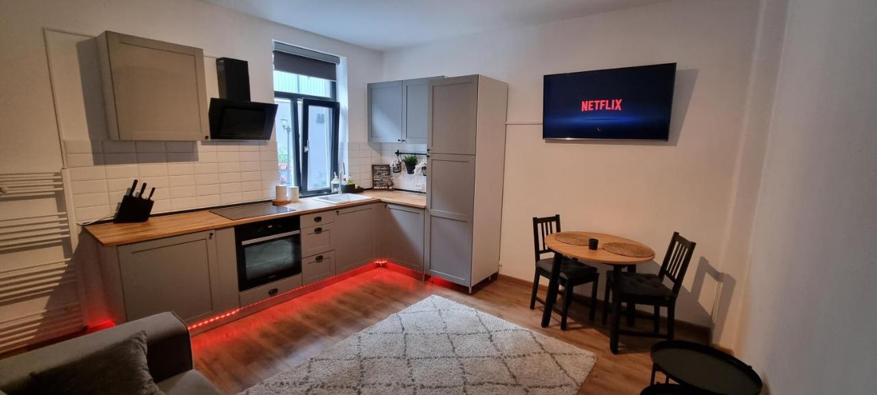 Апартаменты Mk Studio Tineretului Бухарест Экстерьер фото